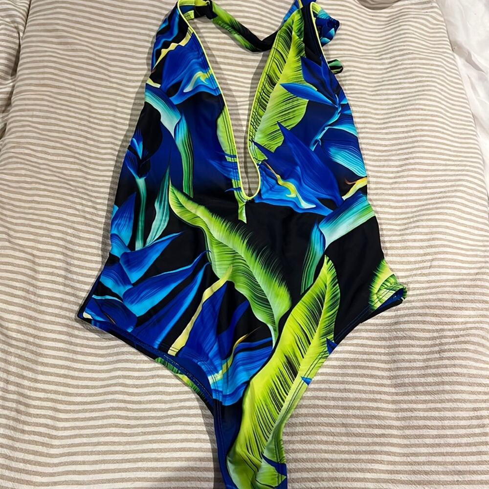Viva swimsuit size small